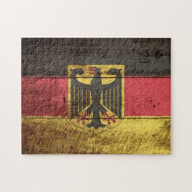 Deutschland-Flagge auf altem hölzernem Korn (Horizontal)
