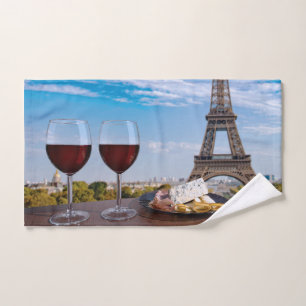 Deux verres de vin en café à Paris