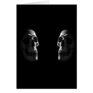 Deux vrais crânes souriants