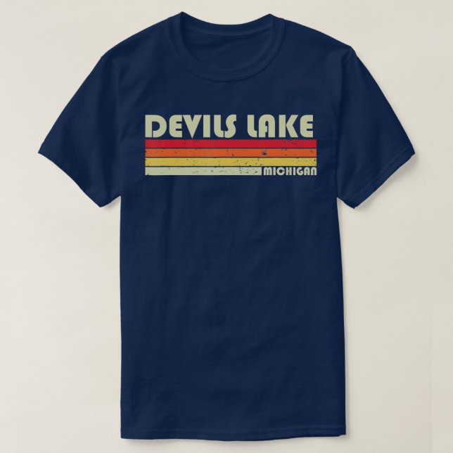 DEVILS LAKE MICHIGAN Funny Fishing Camping Summer T-Shirt (Design vorne)