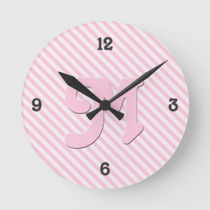 Diagonal Blossom Pink Streifen passen Monogramm Runde Wanduhr