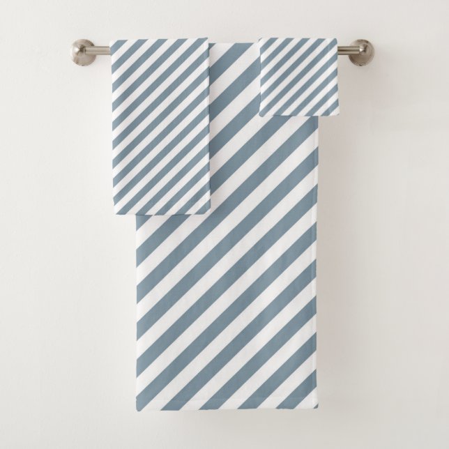 Diagonal blue and white stripes pattern (En situation)