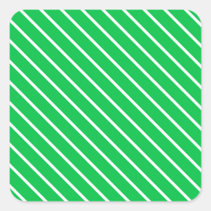 Diagonal pinstripes - smaragdgrün und weiß quadratischer aufkleber