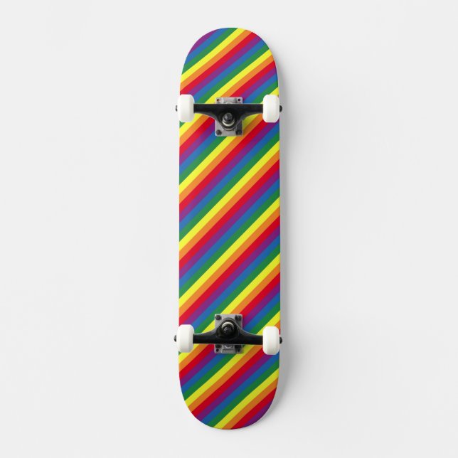 Diagonal Rainbow Pattern Skateboard (Vorderseite)