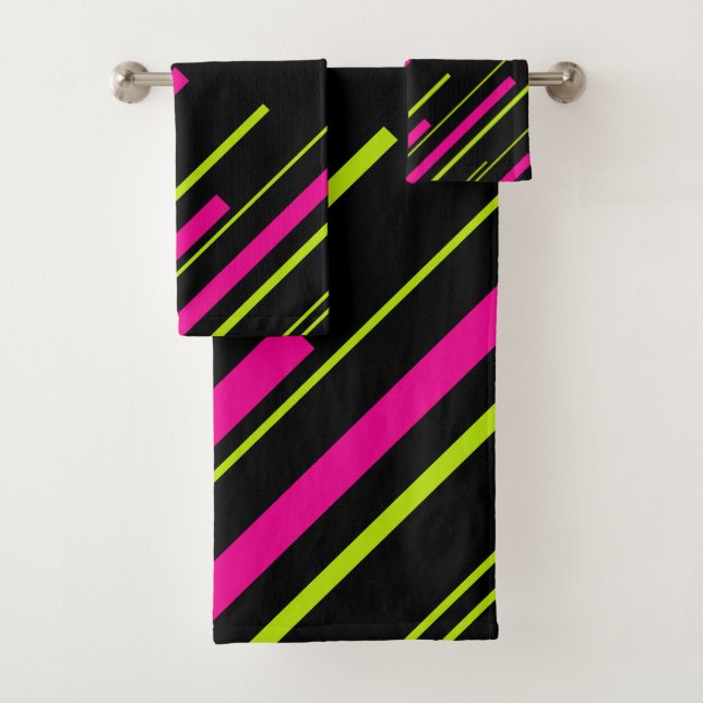 Diagonalen in Kalkgrün, Hot Rosa und Schwarz Badhandtuch Set (Insitu)