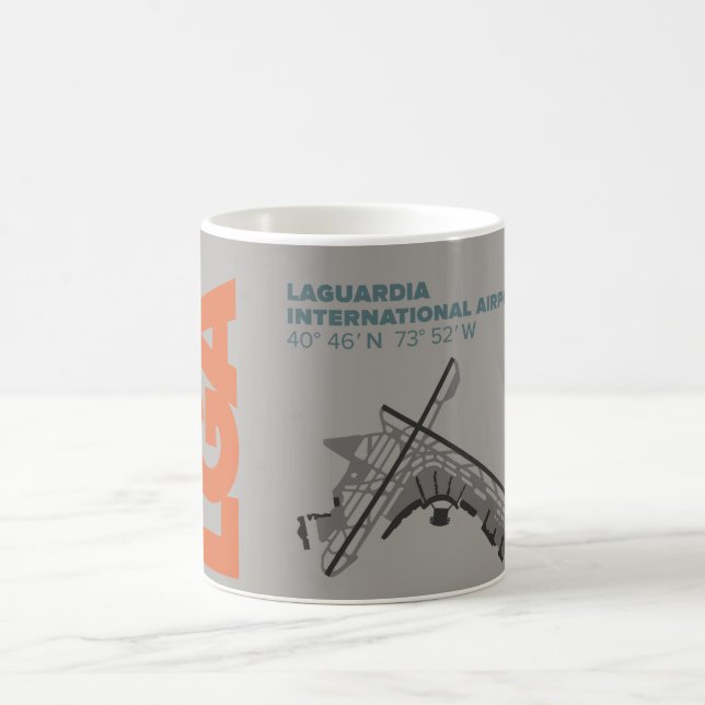Diagramm-Tasse LaGuardia-Flughafen-(LGA) Kaffeetasse (Mittel)