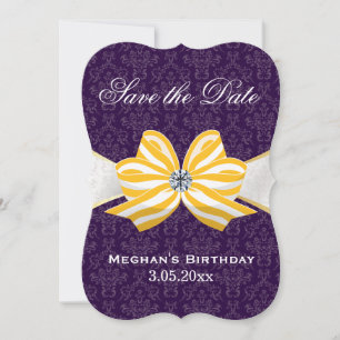 Diamantgelbe Schleife mit violettem Damastmuster Save The Date