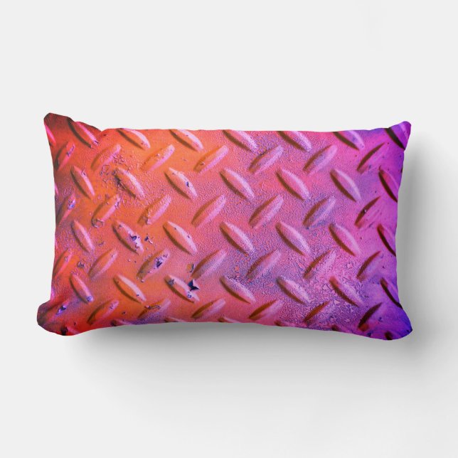 Diamantplatte Lila und Orange Lendenkissen (Vorderseite)