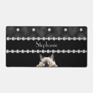 Diamants De Chat Birman Sur Mat De Bureau Noir