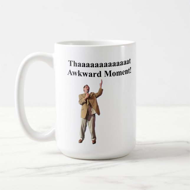 Diamond Dean, der sich in einem Moment als Kaffeem Kaffeetasse (Links)