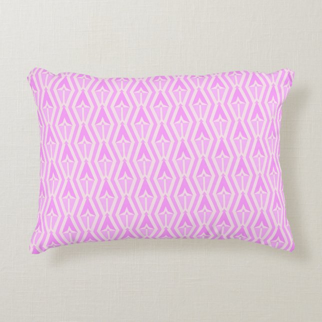 Diamonds & Arrows Pink and White Accent Pillow  Dekokissen (Vorderseite)