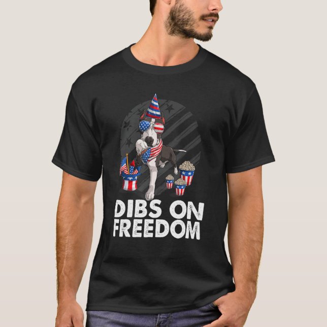 Dibs on Freedom Pit bull 4th of July US Flag Firec T-Shirt (Vorderseite)