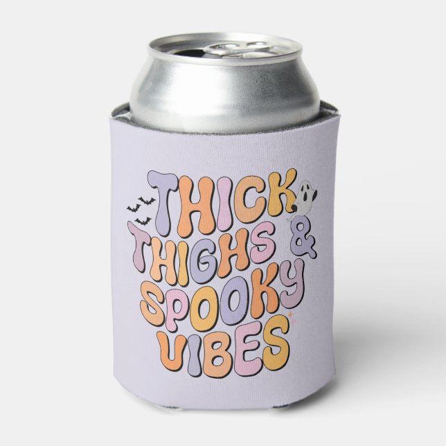 Dick Thighs & Spooky Vibes Dosenkühler (Kanne Vorderseite)
