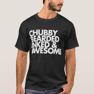 Dicke bärtige tätowierte und großartige T-Shirts