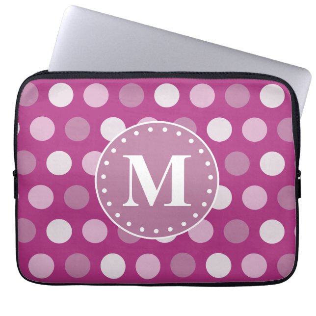 Dicke rosa Lila Polka Dots Monogramm Laptopschutzhülle (Vorderseite)