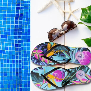 Dicke tropische Foliage Muster mit Hummingbird Flip Flops