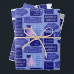 Dickens Scrooge A Christmas Carol Blue Bah Humbug Geschenkpapier Set<br><div class="desc">Charles Dickens' wilder Fantasy-Roman "A Christmas Carol", die geliebte Geschichte von Scrooge und wie er zur Weihnachtszeit der Liebe kommt, ist voller Zitate. Dieses Muster zeigt "Gott segne uns, Jeder", und jeder liebt "Bah Humbug!" Auch die berühmte erste Zeile: "Marley war tot" - und Scrooges ultimatives Gelöbnis: "Ich werde Weihnachten...</div>
