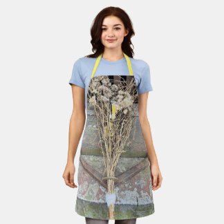 Die 13. Skult. Schürze