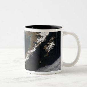 Die Aleuten und die alaskische Halbinsel Zweifarbige Tasse