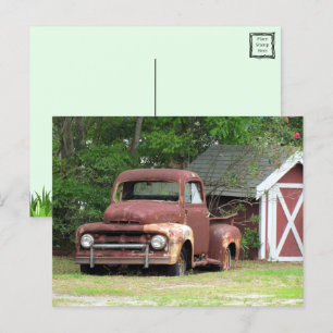 Die alte rote LKW-Postkarte Postkarte