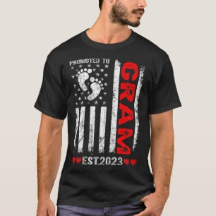 Die amerikanische Flagge der Frauen wird zum Gram T-Shirt