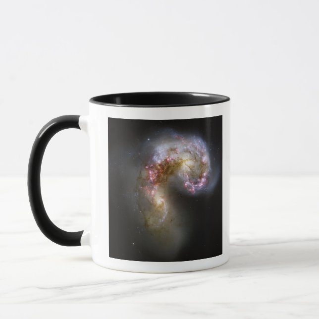 Die Antennengalaxien Tasse (Links)