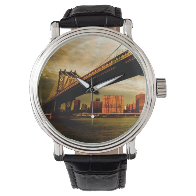 Die Aussicht auf die Brücke von Manhattan von der  Armbanduhr (Vorderseite)