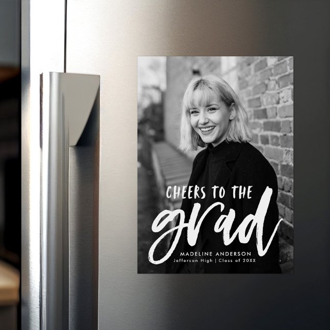 Die Bekanntgabe des Grad Script-Abschlusses Magneteinladung (Von Creator hochgeladen)