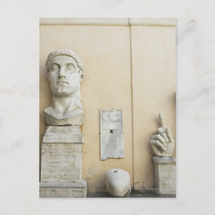 Die Bestandteile einer riesigen Kaiserstatue 2 Postkarte