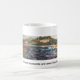 Die besten Momente der Naturen werden von einem Kaffeetasse