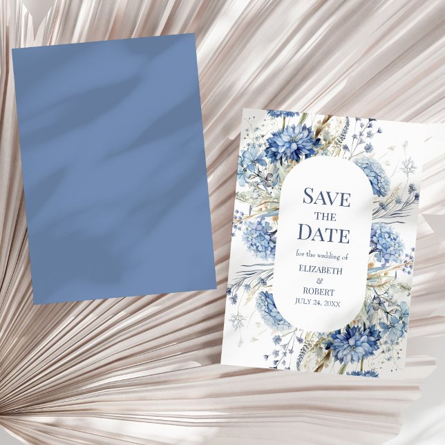 Die Blue Garden Wildblumen retten die Termine Einladung (French Blue Garden Wildflowers Save The Dates Invitation on a sunny dry palm leaf.)