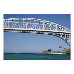 Die Blue Water Bridge ist eine zweispurige Brücke  Fotodruck
