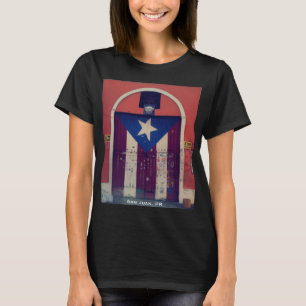 Die Boricua-Flagge in Viejo San Juan (Puerto Rico) T-Shirt