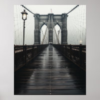 Die Brooklyn-Brücke in Schwarz-Weiß im Nebel
