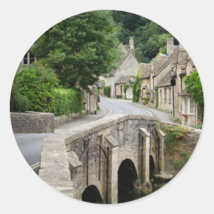 Die Brücke im Schloss Combe, BRITISCHER runder Aufkleber