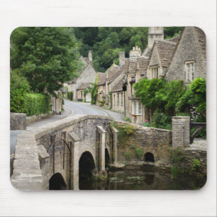 Die Brücke im Schloss Combe, BRITISCHES mousepad