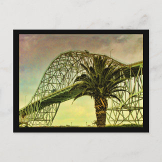 Die Brücke, während die Sonne durchbricht Postkarte