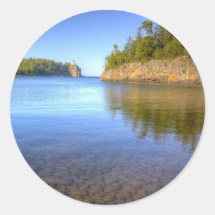 Die Bucht um das Leuchtturm Split Rock Runder Aufkleber