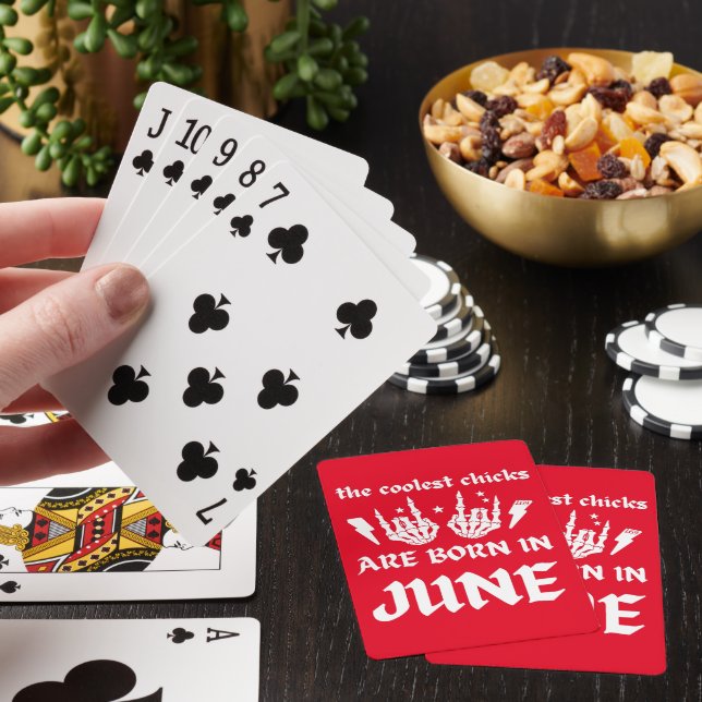 DIE COOLEN SCHICKEN SIND IM JUNI GEBOREN SPIELKARTEN (In Situ)
