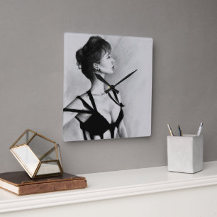 Die Dame Portrait Black Dress Zeichne Kunst Quadratische Wanduhr