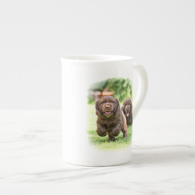 Die DIBBLE Knochen-China-Tasse "Blick heraus kommt Prozellantasse (Vorderseite Rechts)