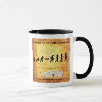 Die diese Kaffee-Tasse intelligente Cavewoman tut