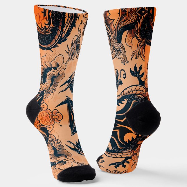 Die Drachen Krieg Orangen Himmel Socken (Gewinkelt)