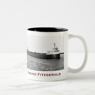 Die Edmund Fitzgerald mit Besatzungsnamen Zweifarbige Tasse