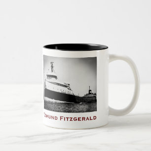 Die Edmund Fitzgerald mit Besatzungsnamen Zweifarbige Tasse