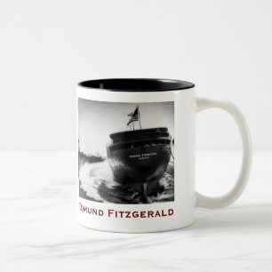 Die Edmund Fitzgerald mit Besatzungsnamen Zweifarbige Tasse