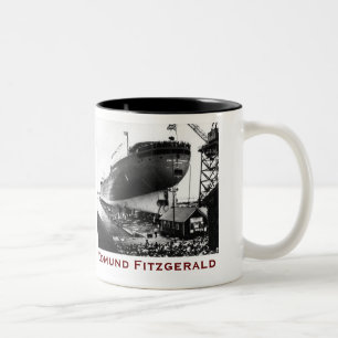 Die Edmund Fitzgerald mit Besatzungsnamen Zweifarbige Tasse