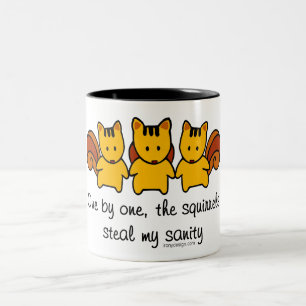 Die Eichhörnchen stehlen meine Vernunft Zweifarbige Tasse