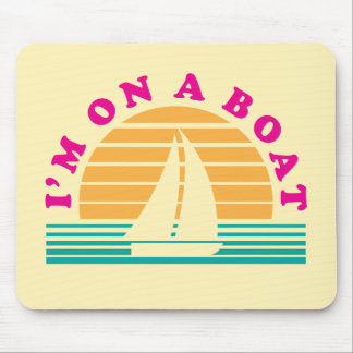 Die einsame Insel auf einem Boot Mousepad
