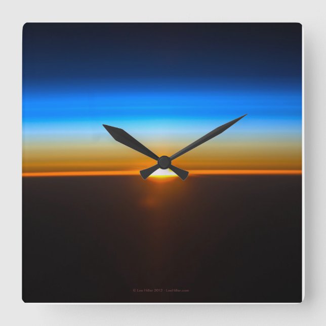 Die Erde Sonnenaufgang vom Rand der Uhr des Weltra (Vorderseite)